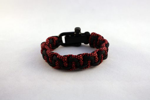 bloody diamond shackle (1)