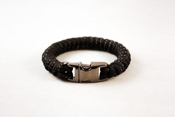 Black Reflective Paracord Bracelet