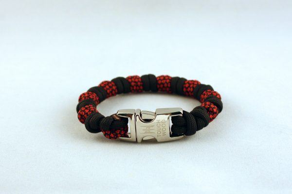 Bloody Diamond Beads Paracord Bracelet