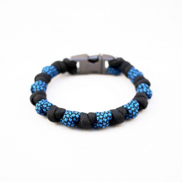 blue-diamons-front-1024x683 Blue Diamond Beads Paracord Bracelet