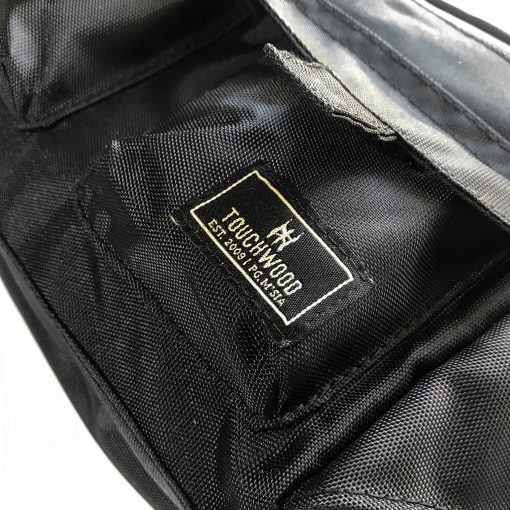 cross body bag V3 black detail 4