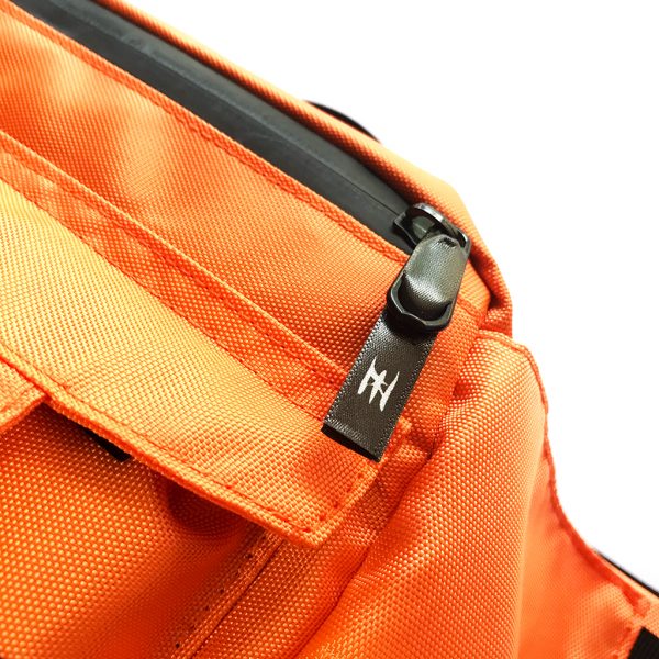 cross body bag V3 orange detail 1 Cross Body Bag V3 - Orange