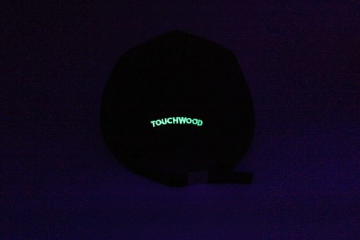 glow in the dark black (4)