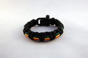 Rasta Paracord Bracelet (shackle)